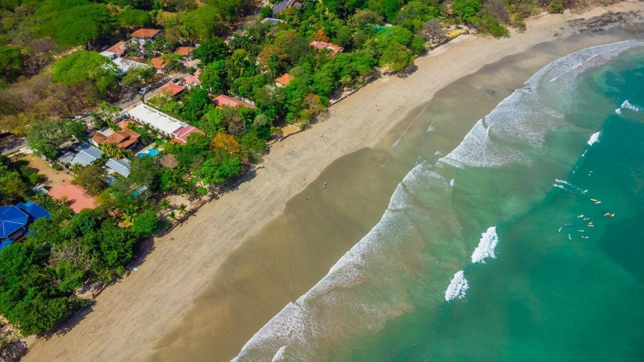 The Coast Beachfront Hotel Тамариндо Экстерьер фото