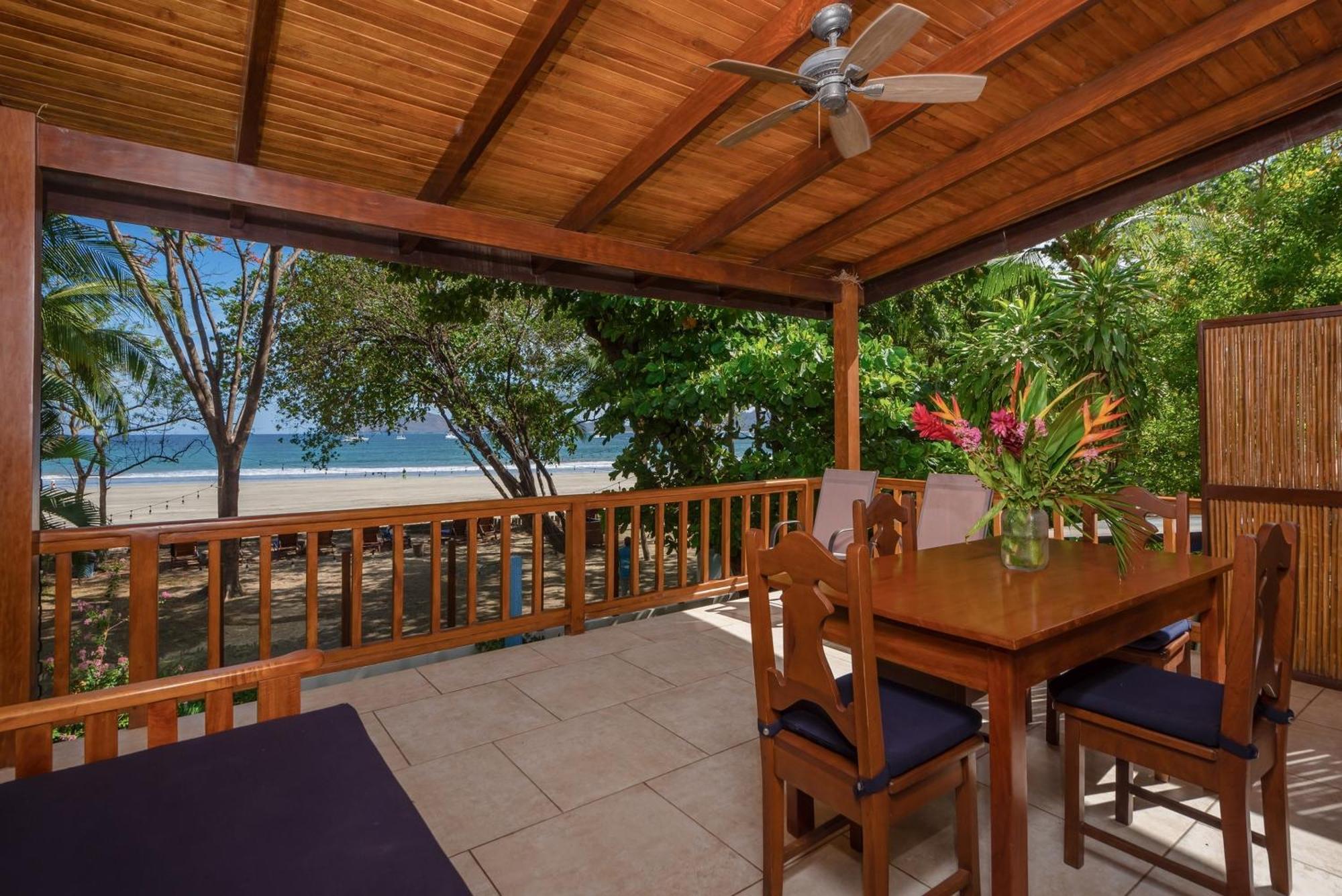 The Coast Beachfront Hotel Тамариндо Номер фото